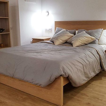 Loft Yolanda Centro Apartment เกว็งกา ภายนอก รูปภาพ